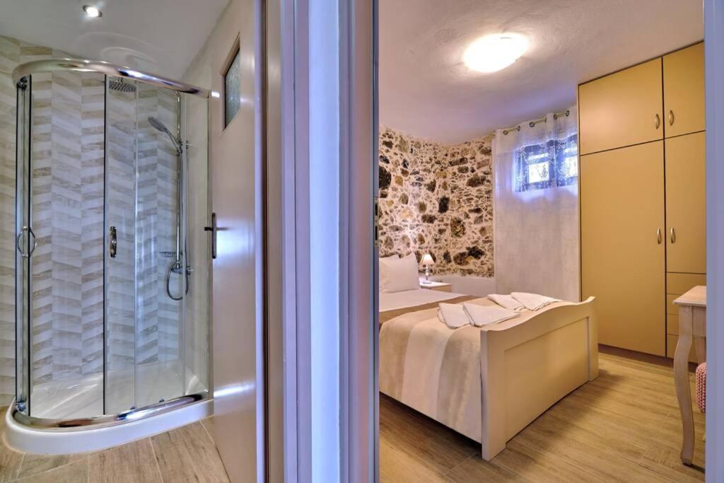 Maria'S Cozy Stonehouse Villa Kerames Eksteriør billede